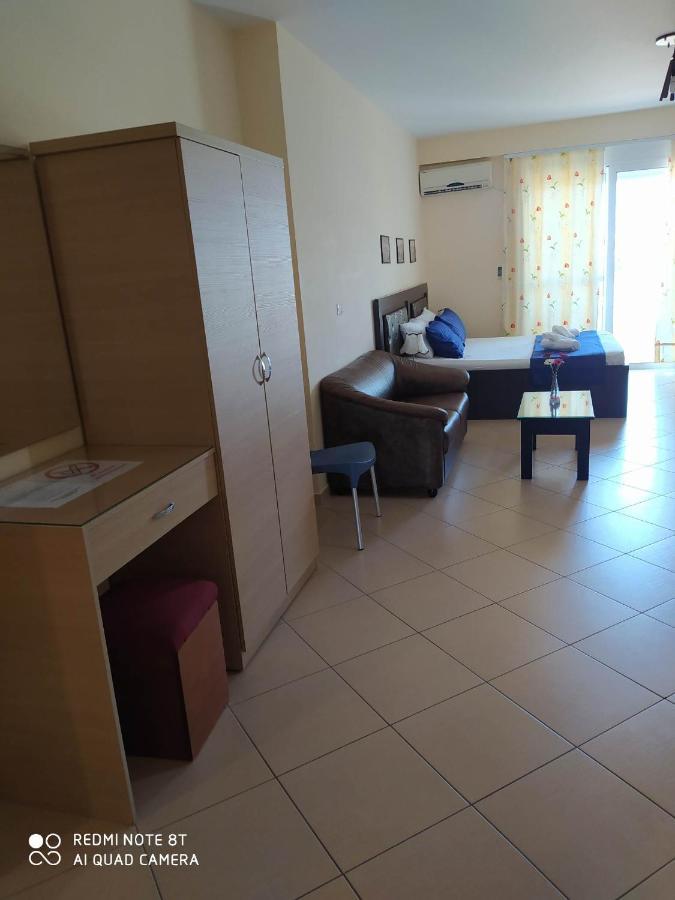 Summer Life Apartments Саранда Экстерьер фото